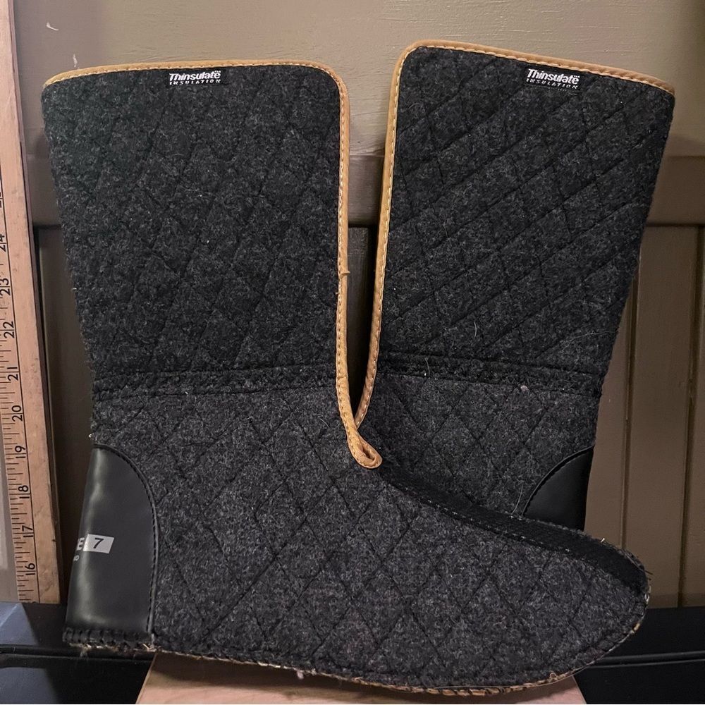 LaCrosse Quilted Gray and Tan Winter Boots